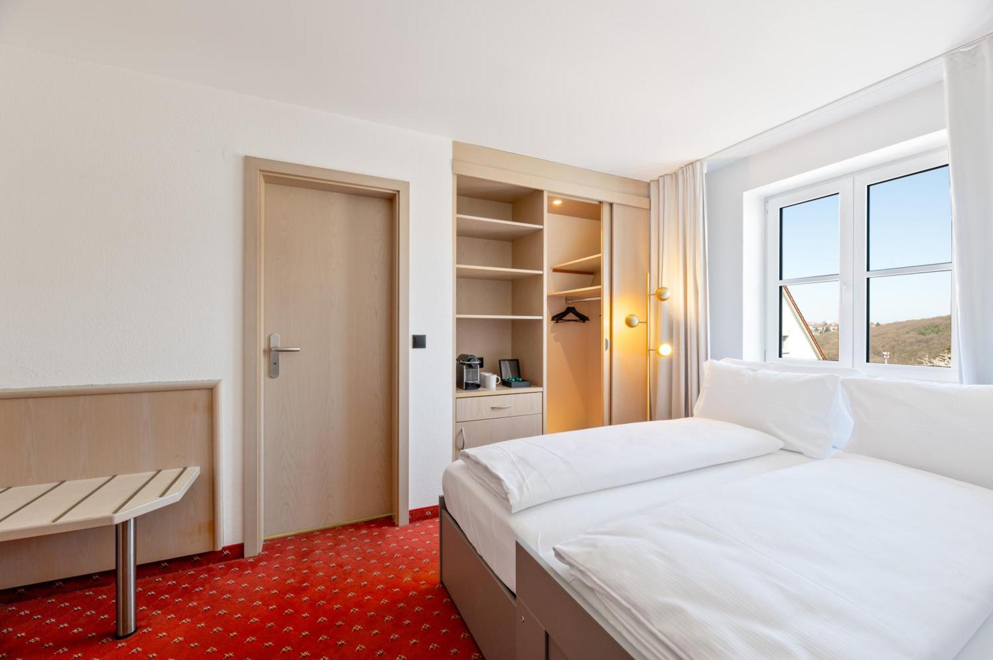Steiners Hotel Airport-Messe Stoccarda Esterno foto